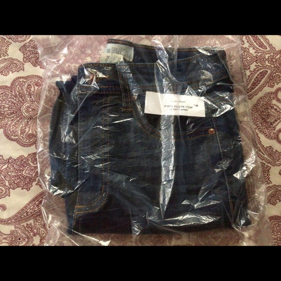 NWT Sky and Sparrow Super Crop Denim Capri Jeans - Picture 6 of 7